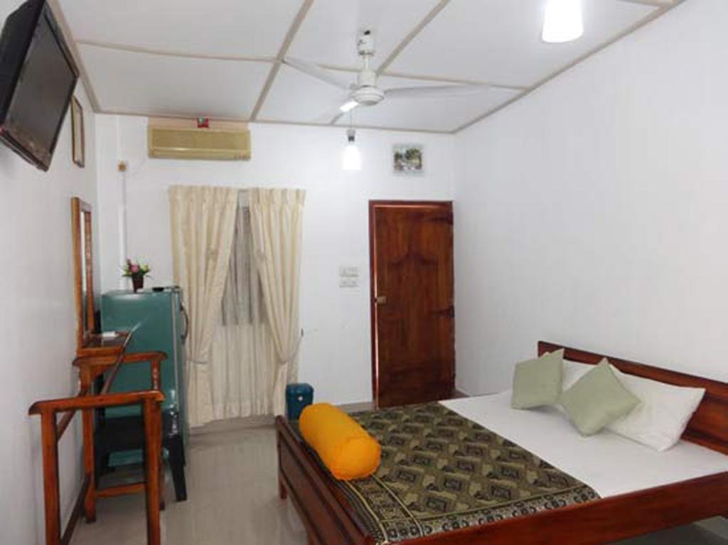 Dutch Bay Beach Cottages Тринкомали Номер фото